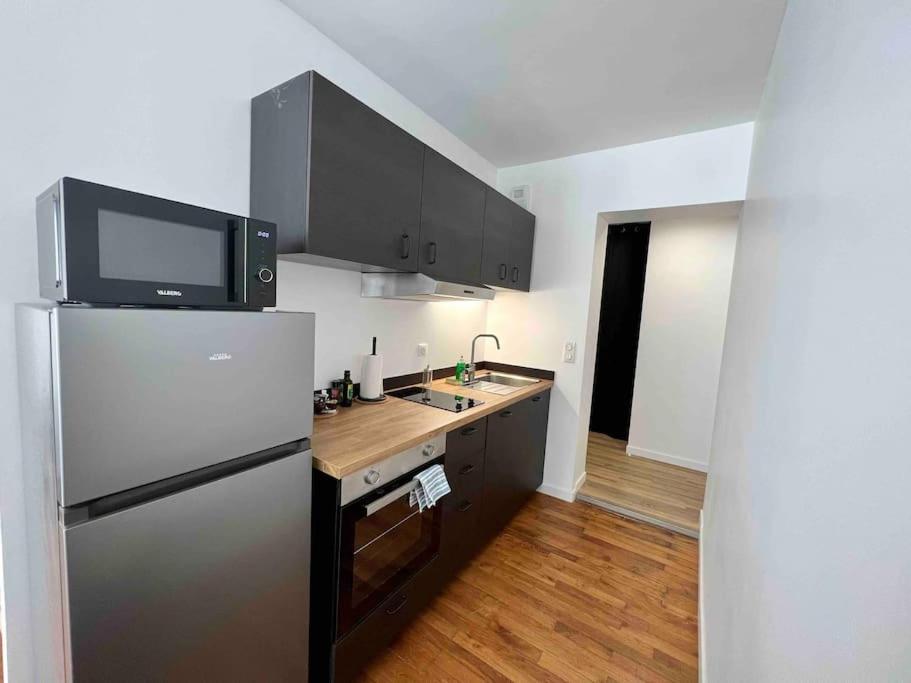 Appartement Climatise / Centre-Ville / 4 Personnes Besancon Luaran gambar